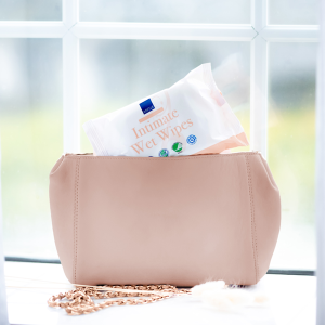 Intimatewipes_in_a bag_600x600