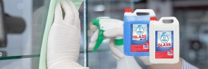 Professional Liquid Window Cleaners